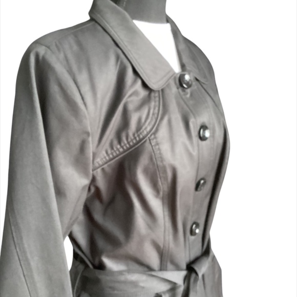 Trench Coat - Reitmans - Black Size 17 - Picture 3 of 9